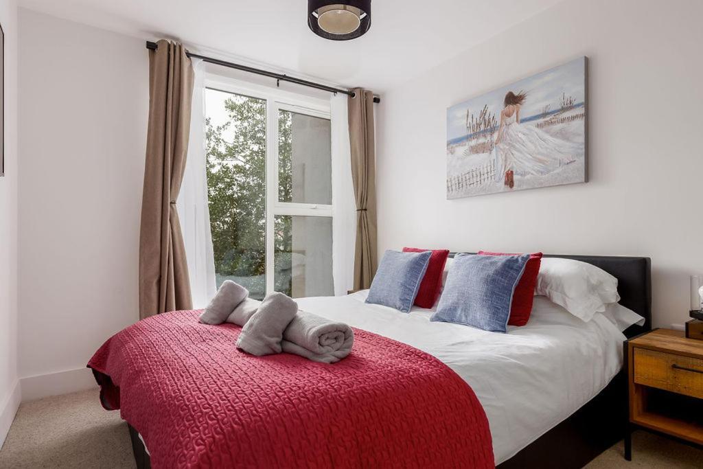 Stylish Town Centre Apartment, W Parking, Nr Beach Bournemouth Eksteriør bilde